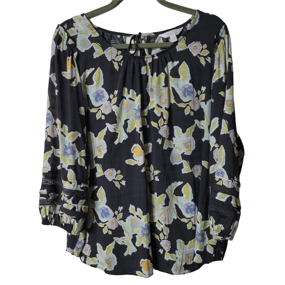 LC Lauren Conrad Black Floral Blouse Size XL